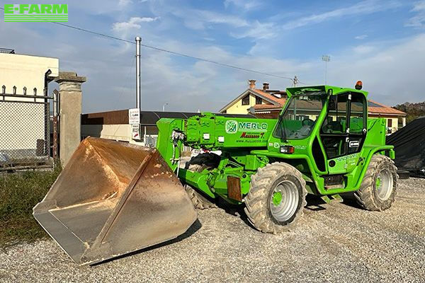 Merlo P 40.17 Τηλεσκοπικός φορτωτής 48.000 €