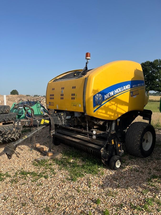New Holland roll-belt 150 Πρέσσα 15.000 €