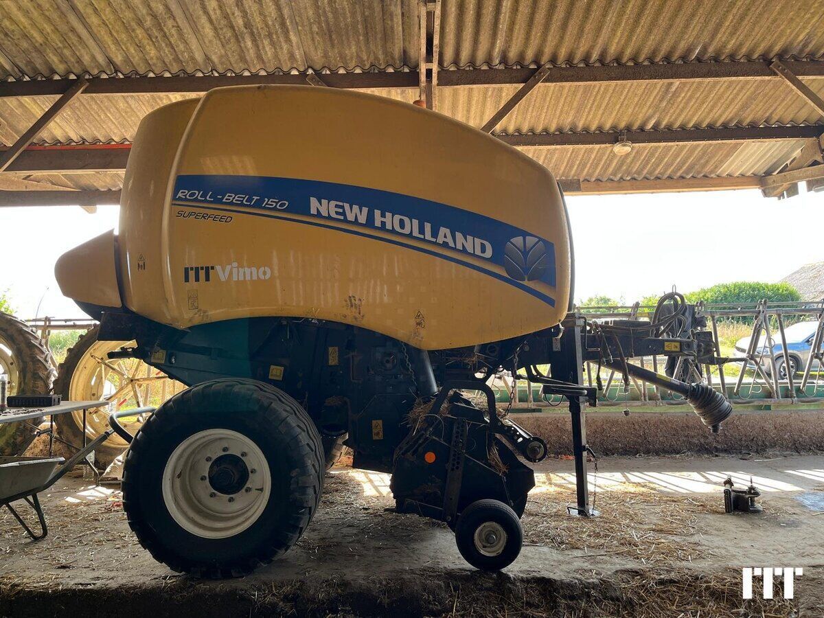 New Holland TM 150 Πρέσσα 16.000 €