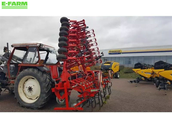 Einböck row guard 500 Mechanical weed control €15,000