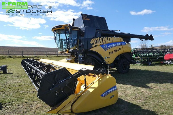 New Holland CR 9.80 Raupe Combine harvester €159,500