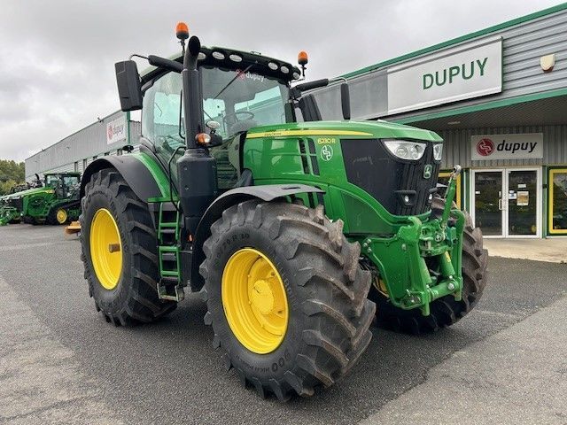 John Deere 6230 R Tractor €115,000