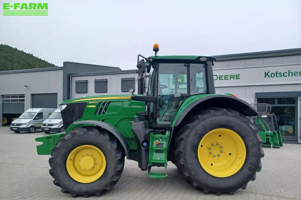 John Deere 6195 M Tractor €147,500