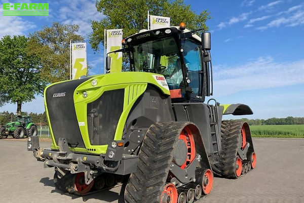 Claas Xerion 5000 Trac TS Tractor €287,000