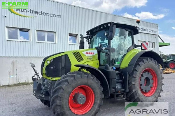 Claas Axion 870 CMATIC Tractor €139,900
