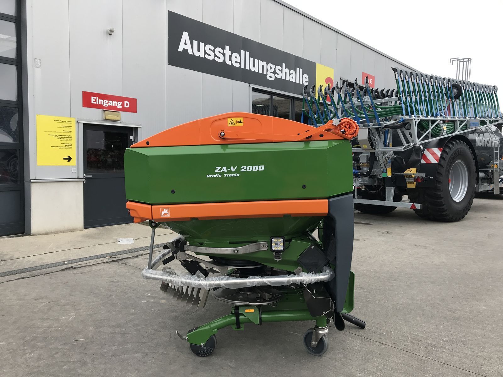 E-FARM: Amazone ZA-V 2000 Super - Fertiliser spreader - id HBMNX55