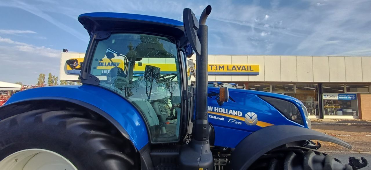New Holland T7.245 Tractor €88,500