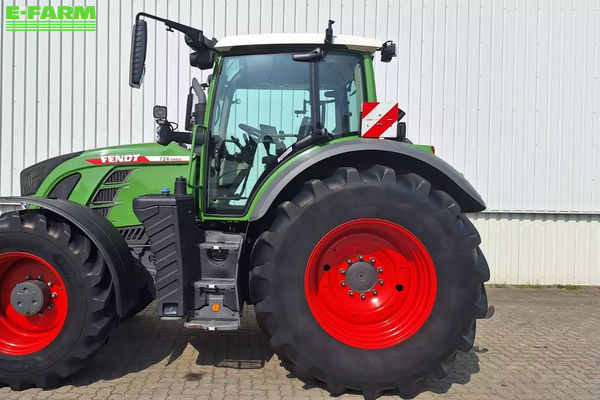 Fendt 724 Vario Profi Plus Tractor €139,000
