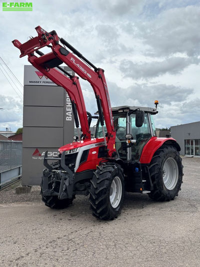 E-FARM: Massey Ferguson 6S.135 - Tractor - id HVXSTIV - €92,500 - Year of construction: 2023 - Engine hours: 1,300,Engine power (HP): 134,France