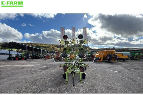 Claas Volto 1300 T Tedder €9,900