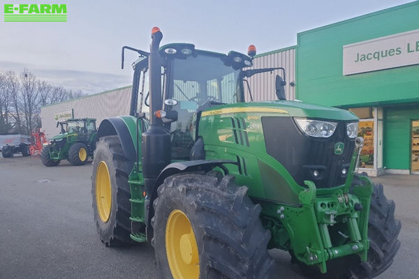 John Deere 6175 M Tractor €89,000