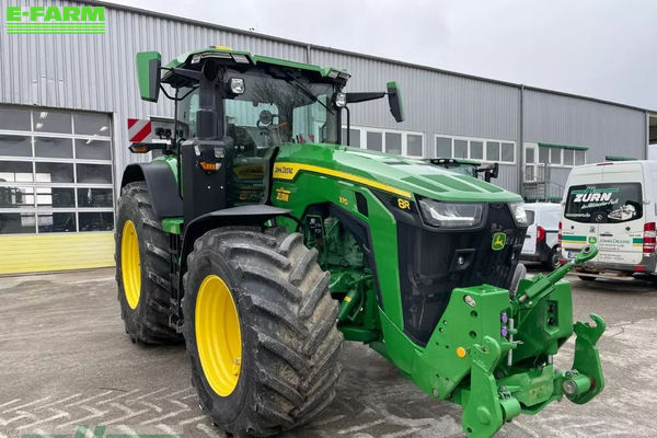 John Deere 8R 370 Tractor €304,000