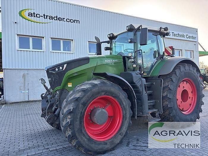 Fendt 1046 Vario Tractor €164,900
