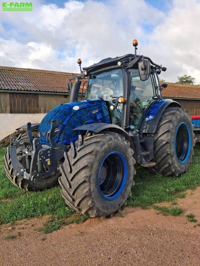 E-FARM: Valtra N 174 - Traktor - id 76SVP2C - 69 000 € - Rok výroby: 2018 - Hodiny motoru: 2 500,Francie