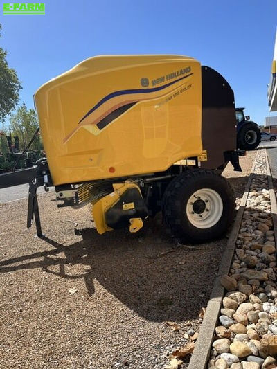 E-FARM: New Holland Roll-Bar 120 Utility - Baler - id QFNLHTF - €19,450 - Year of construction: 2025 - France