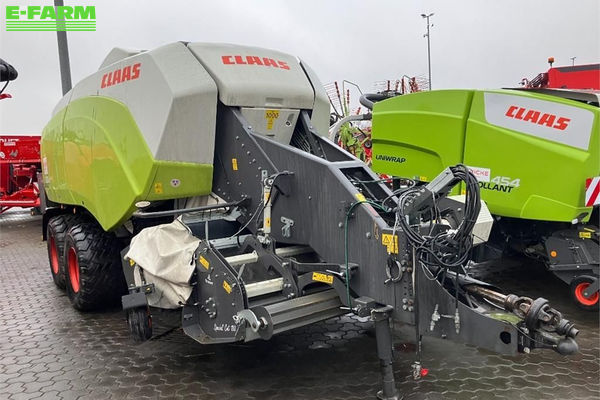 Claas Quadrant 5300 FC Baler €99,900