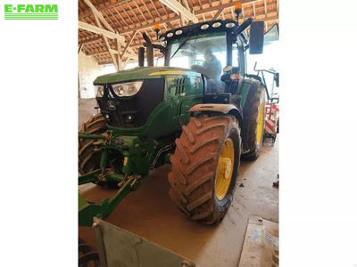 E-FARM: John Deere 6155 R - Tractor - id ZFJ75QH - €99,000 - Year of construction: 2018 - Engine hours: 2,900,Engine power (HP): 155,France