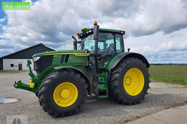 John Deere 6R 215 Τρακτέρ 174.000 €