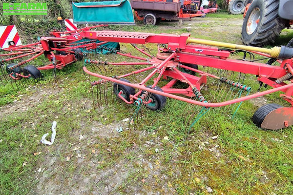 Kverneland 6962 Tedder €6,500
