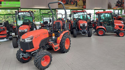 E-FARM: Kubota b2-231 rops - Tractor - id PTSZ3LD - €17,750 - Year of construction: 2026 - Engine hours: 1,Engine power (HP): 22,Germany