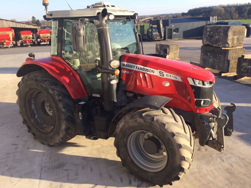 Massey Ferguson 6715 S Tractor 64.900 EUR