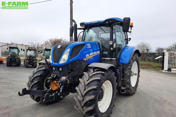 New Holland T7.210 Tractor €44,000