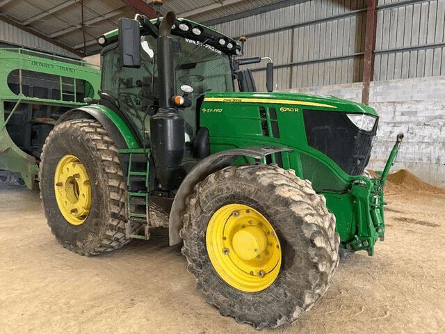 John Deere 6250 R Tractor €109,000