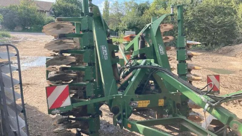 Amazone Catros+ 4002-2 Cultivator €18,000