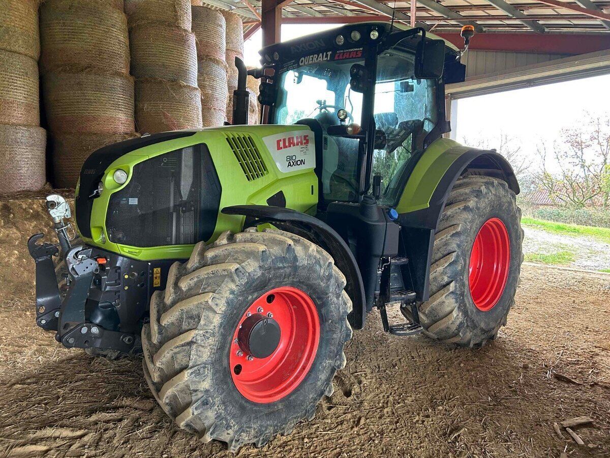 Claas Axion 810 Tractor €62,500