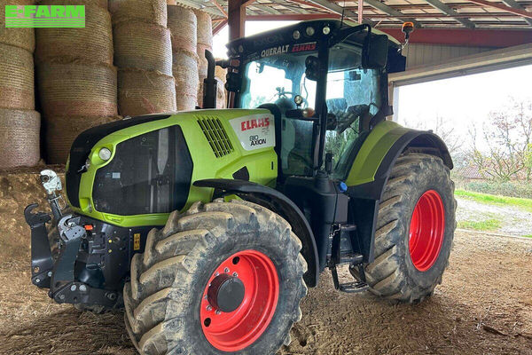 Claas Axion 810 Tractor €62,500