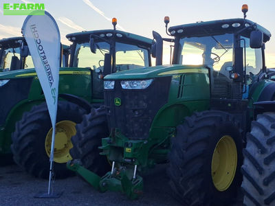 E-FARM: John Deere 7230 R - Tractor - id PFKIICK - €52,000 - Year of construction: 2017 - Engine hours: 9,674,Engine power (HP): 253,Italy