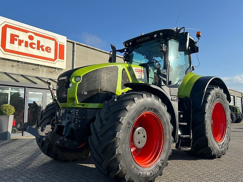 Claas Axion 950 CMATIC Tractor €99,400