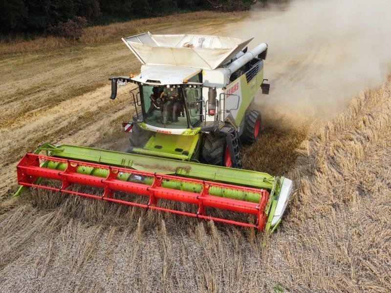 Claas Trion 730 Combine harvester €443,870