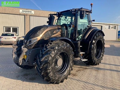 E-FARM: Valtra T 215 A - Tractor - id PNEDWC2 - 157.000 EUR - Anul: 2024 - Ore motor: 2,Puterea motorului: 212,Germania