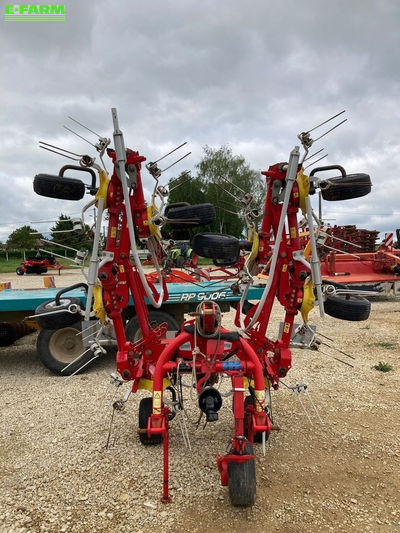 E-FARM: Pöttinger Hit 8.81 - Tedder - id FH1NBBR - €7,900 - Year of construction: 2014 - France