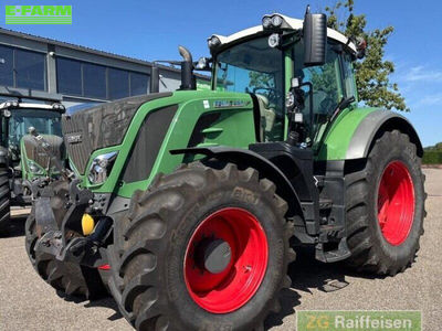 E-FARM: Fendt 826 Vario - Tractor - id TBTSKFH - €78,992 - Year of construction: 2014 - Engine hours: 6,917,Engine power (HP): 260,Germany