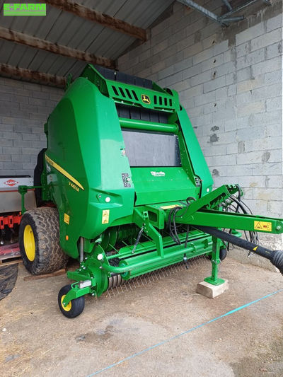 E-FARM: John Deere V461M - Presă de balotat - id A8C1MQA - 31.000 EUR - Anul: 2019 - Numărul total de baloți produși: 12.000,Franța