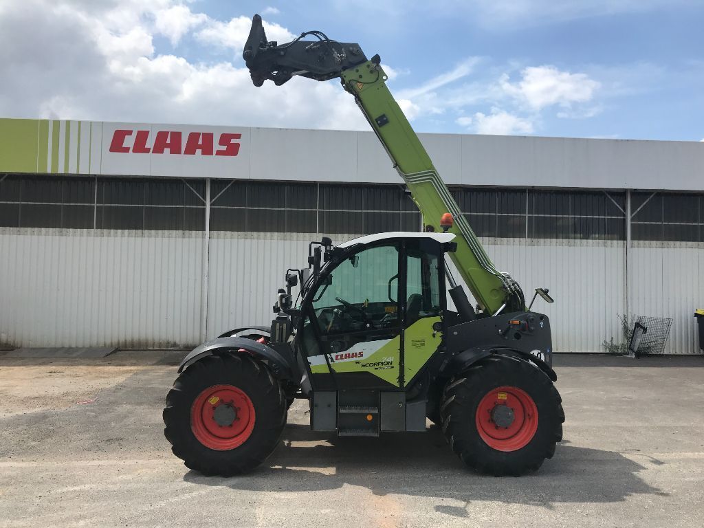 Claas Scorpion 741 Teleskopický nakladač 65 000 €