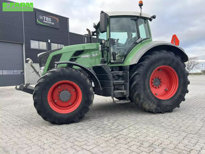 E-FARM: Fendt 828 Vario SCR - Traktor - id YUEULFK - 76.920 € - Baujahr: 2013 - Abgelesene Motorstunden: 7.380,Motorleistung (PS): 276,Dänemark