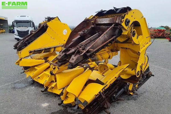 New Holland 6rgs-m Header €17,000