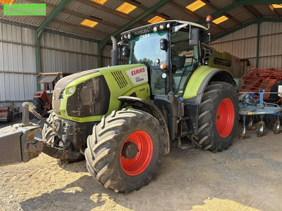 E-FARM: Claas Axion 810 - Tractor - id GXEHA1I - €68,000 - Year of construction: 2013 - Engine hours: 4,600,Engine power (HP): 161,France