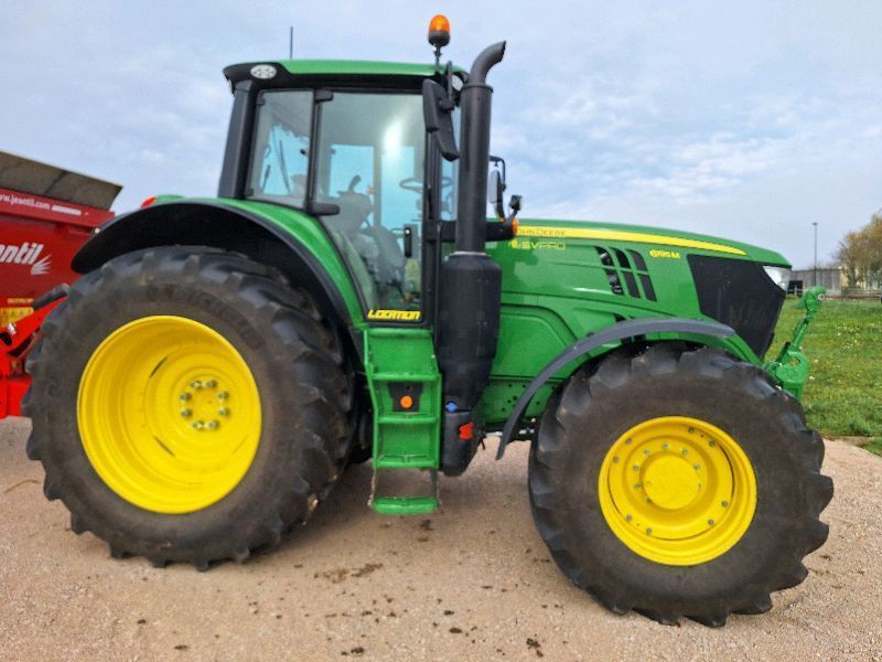 John Deere 6195 M Tractor €128,000