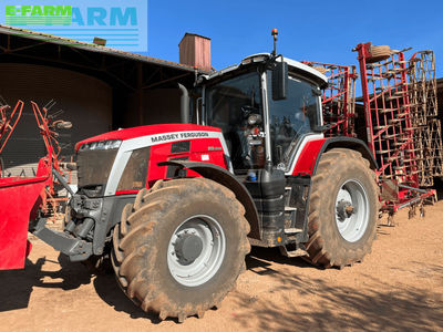 E-FARM: Massey Ferguson 8S.245 - Traktor - id RQTQL3S - 135 000 € - Rok výroby: 2023 - Hodiny motoru: 1 000,Výkon motoru (HP): 245,Francie