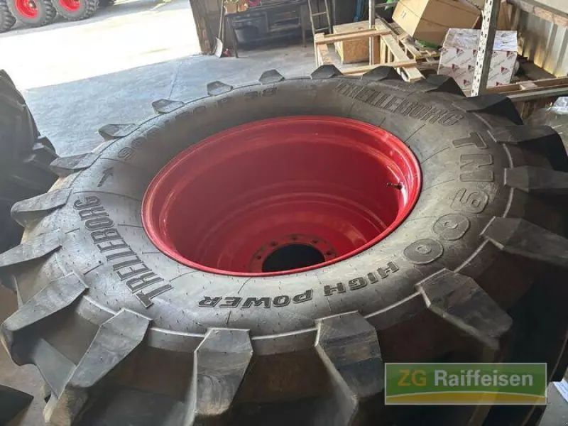 TRELLEBORG tm 900 Wheel and track €7,500
