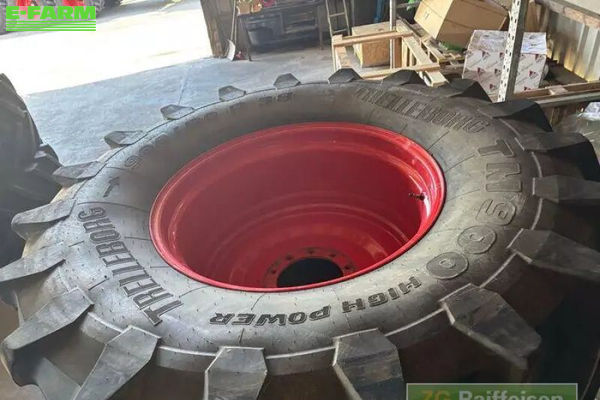 TRELLEBORG tm 900 Wheel and track €7,500