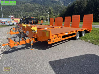 E-FARM: Pronar rc 2100/2 mit hydr. rampen breite ausführung - Trailer - id RBGTKCV - €23,250 - Austria