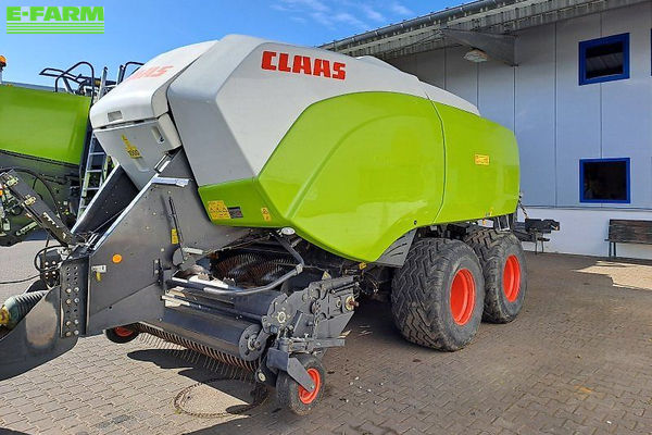 Claas Quadrant 5200 FC Baler €84,000