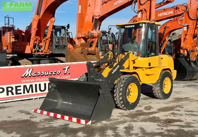 E-FARM: VOLVO l30g - Wheel loader - id KEVCHFM - €48,000 - Year of construction: 2013 - Engine hours: 4,135,Engine power (HP): 75,France