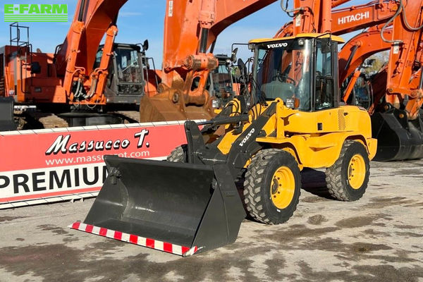 VOLVO l30g Wheel loader €48,000