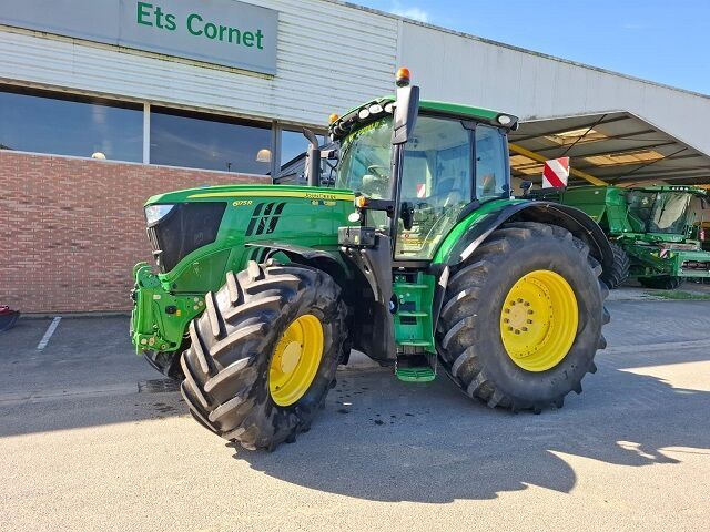 John Deere 6175 R Tractor €109,000